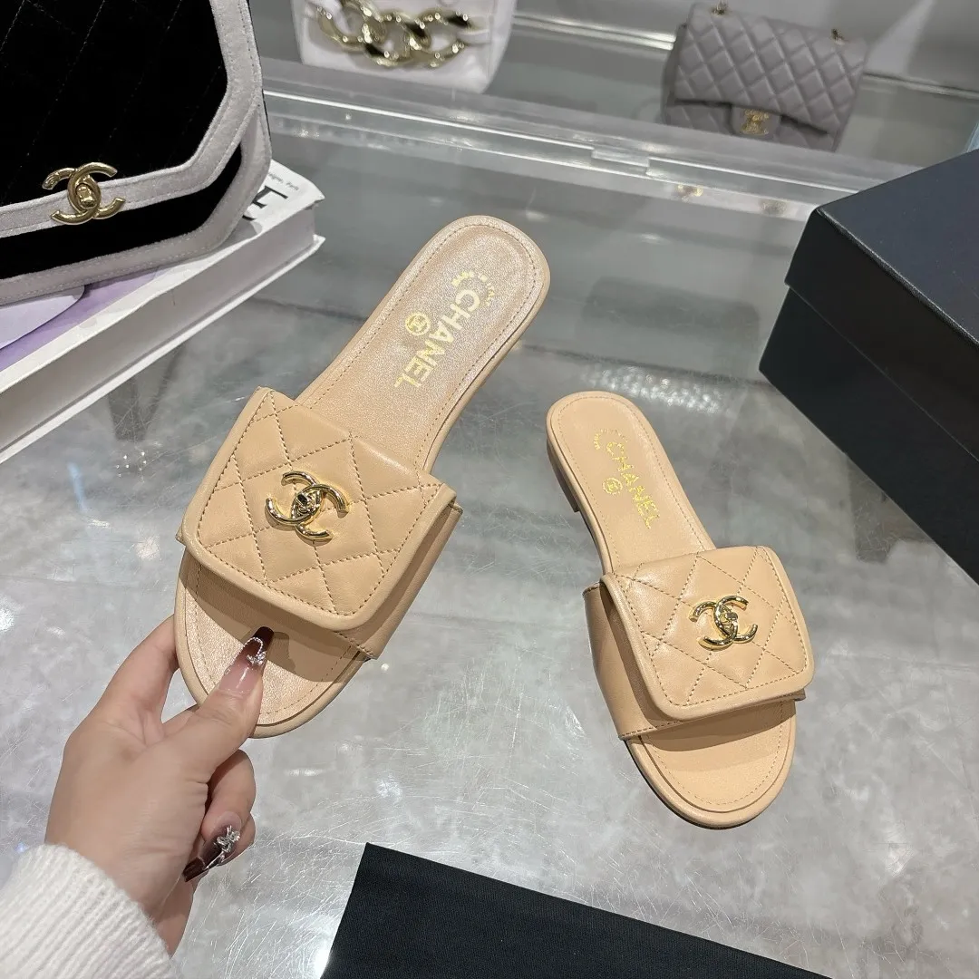 👟👟Ex-factory price 360👟👟 Genuine leather sole +40 Chanel Chanel 25C new women's double C schoolbag buckle flat sandals, fabric sheepskin, color: black: white: pink: apricot, code number: 5-40 (customized 41 42 43 customized non-returnable): rubber sole leather sole +40